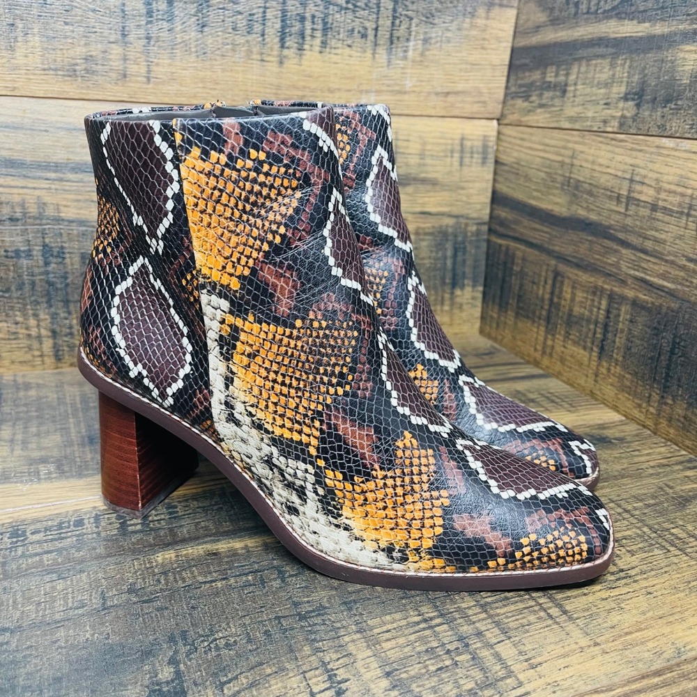 Gibson Latimer Boots Women's 8.5M‎ Vina Snake Embossed Ankle Zip Block Heel